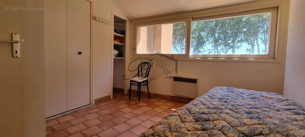 Maison à CUCURON