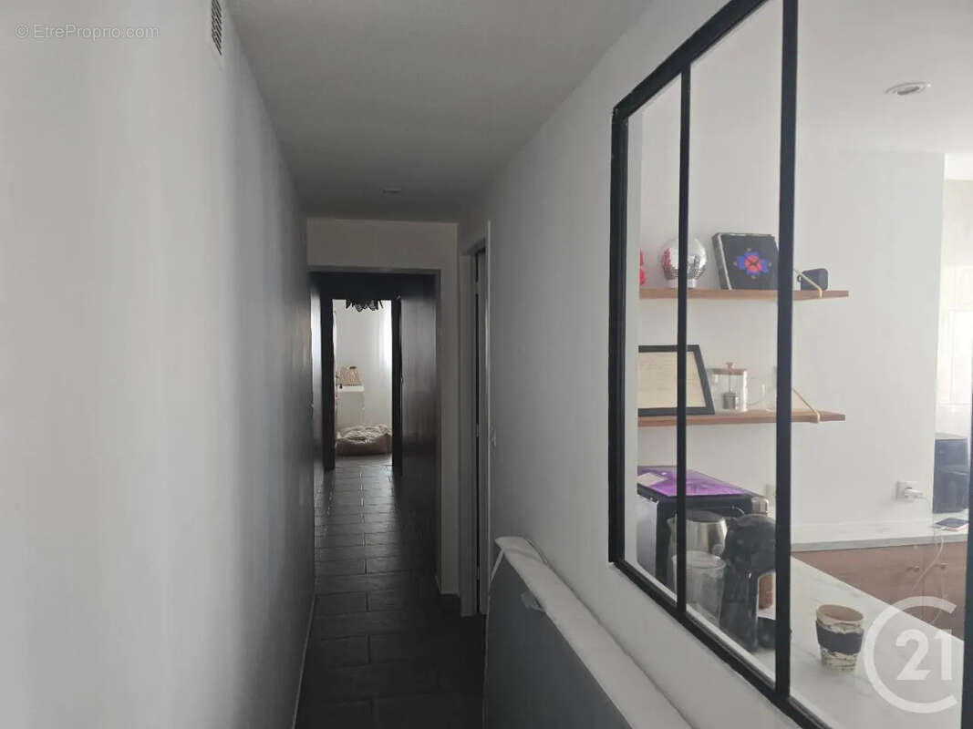 Maison 70 m² à Cenon  - photo 11