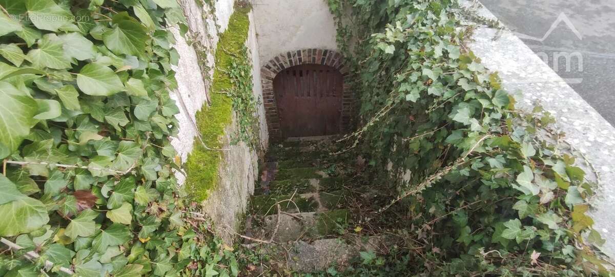 Appartement à LAVENAY