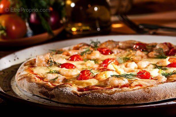 Commerce à PARIS-9E