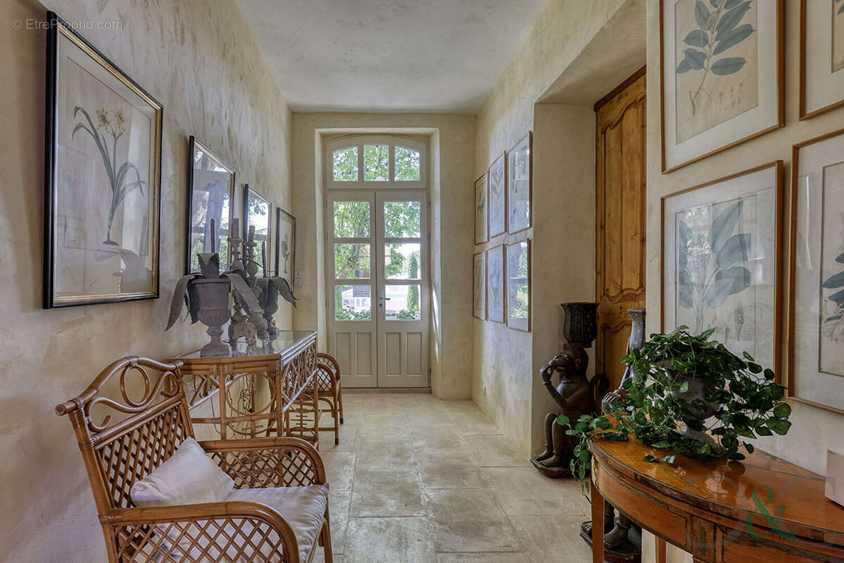 Maison à CARNOULES