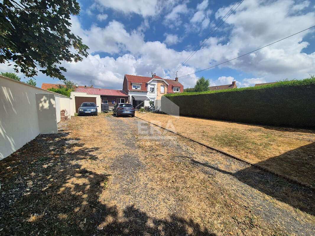 Maison 85m² à provin - photo 2