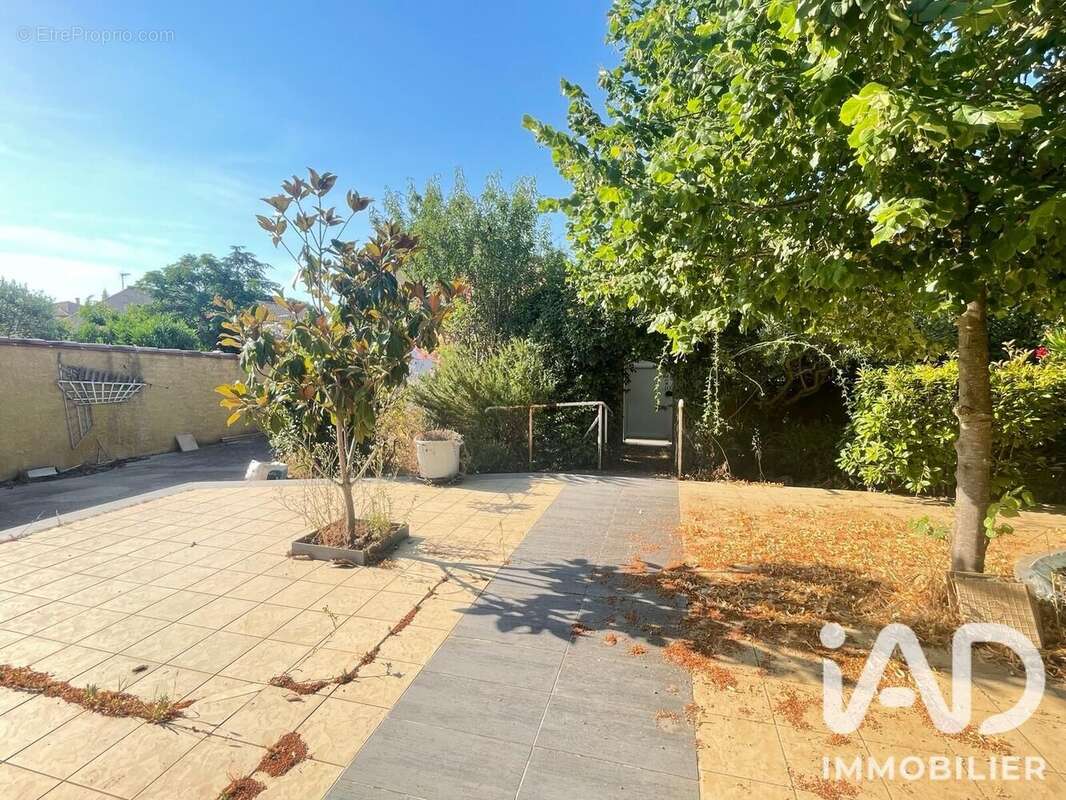 Maison 84 m² à Florensac  - photo 9