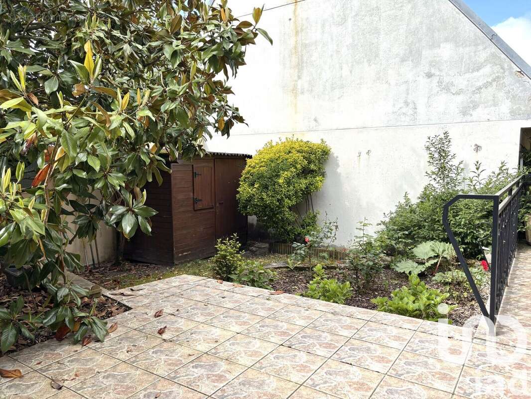 Photo 7 - Maison à FLEURINES