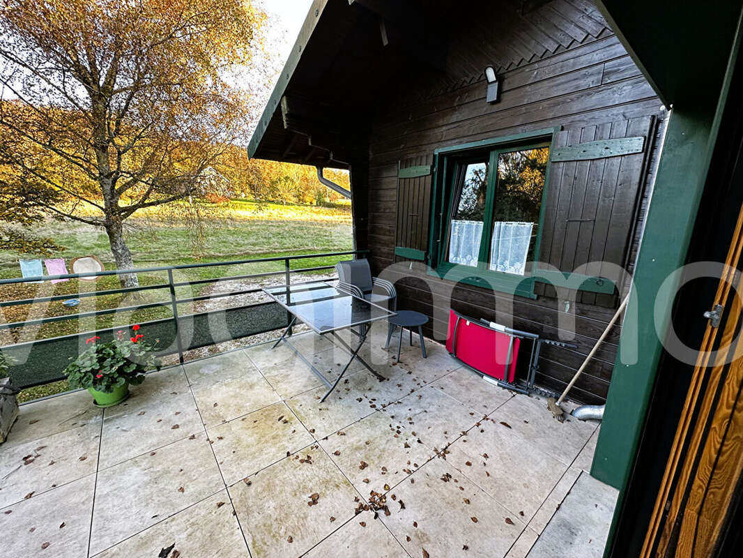 Maison à PLANCHER-BAS