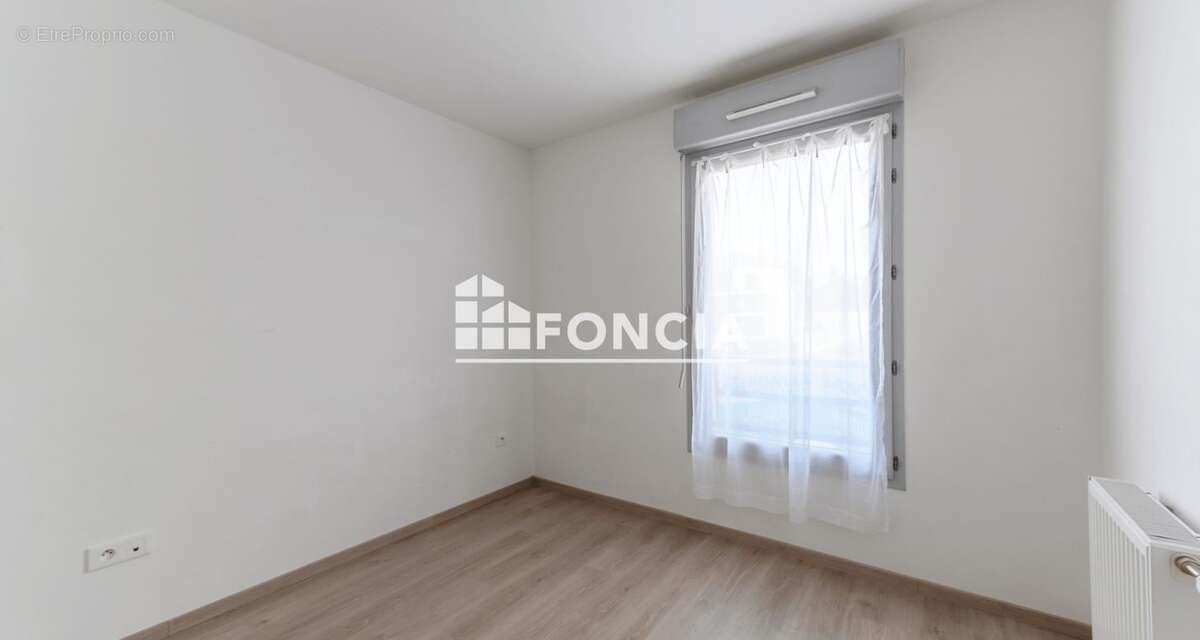 Appartement à BUSSY-SAINT-GEORGES