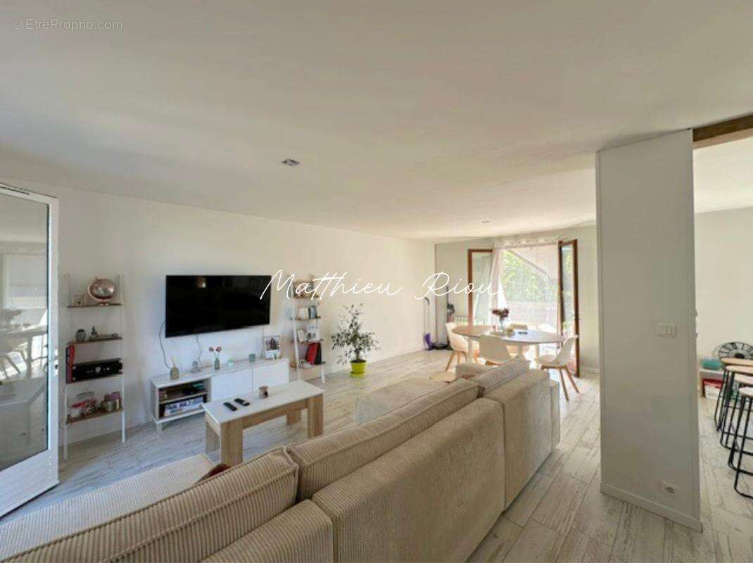 Maison à SAINT-SULPICE-LE-GUERETOIS