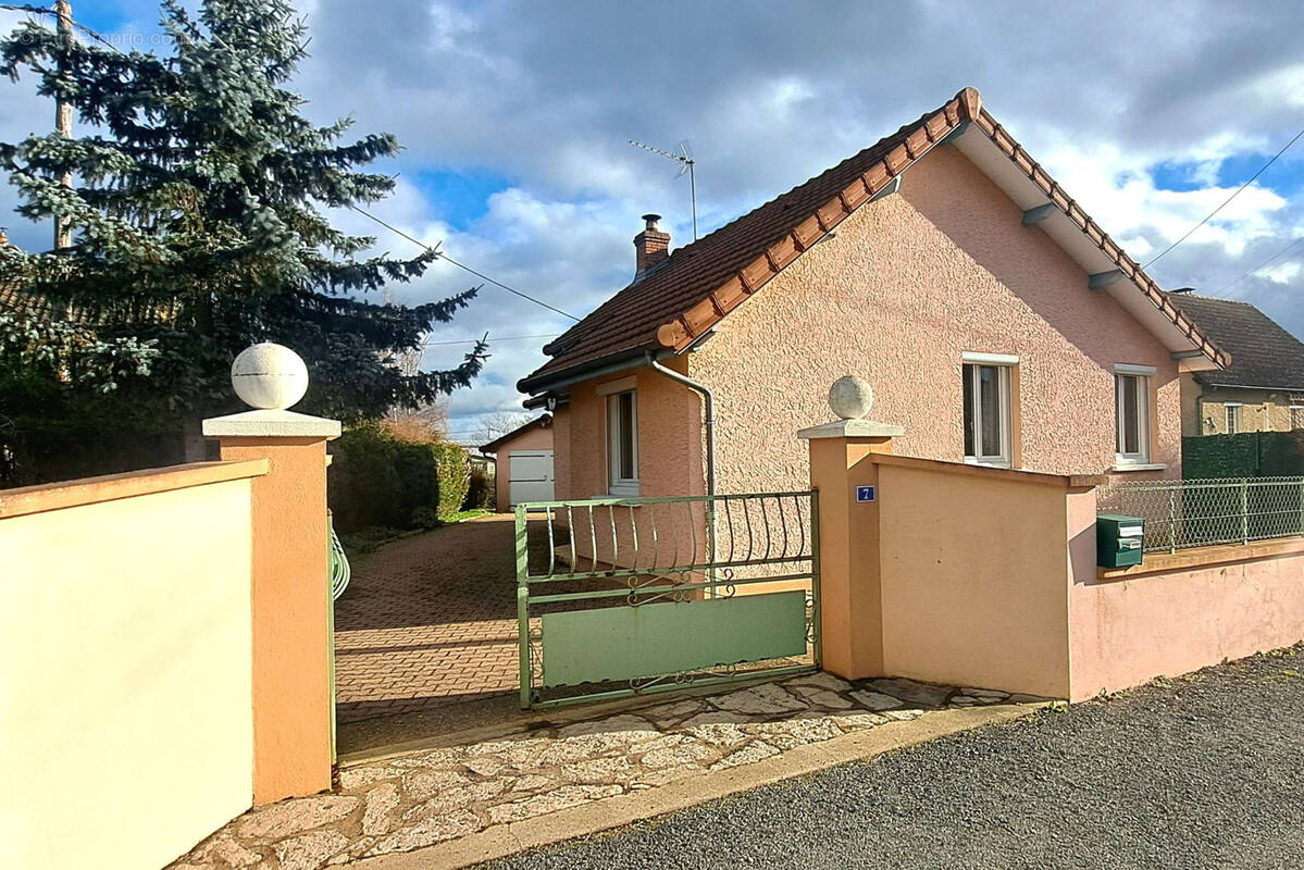 Maison à DIGOIN