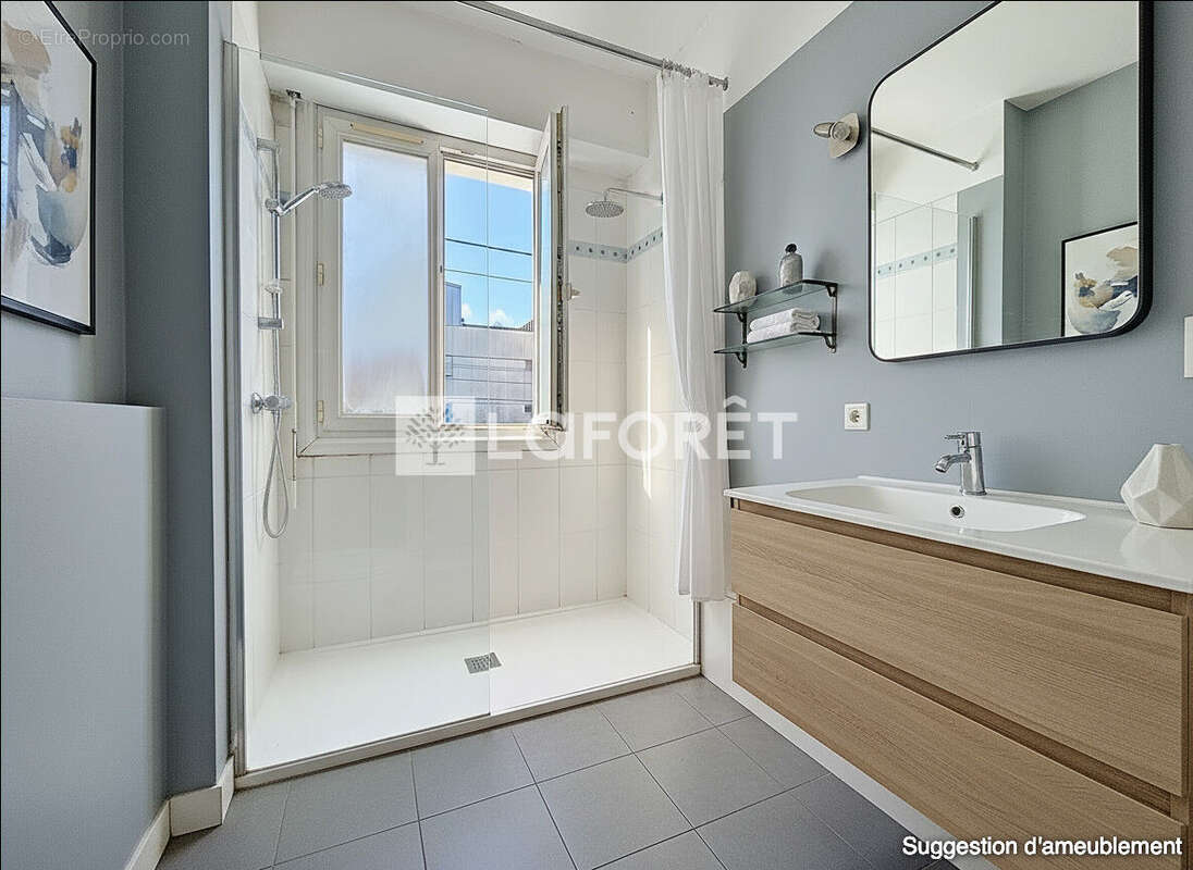 Maison à LES PONTS-DE-CE