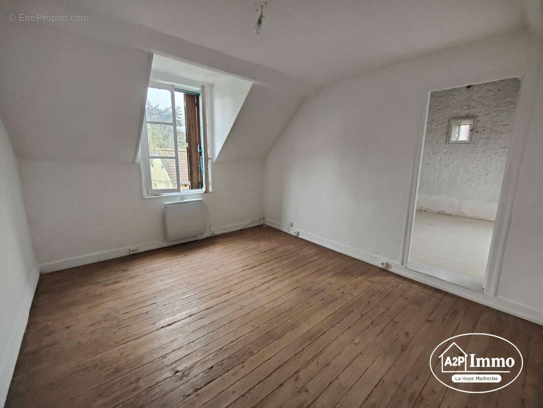 Maison à INCARVILLE