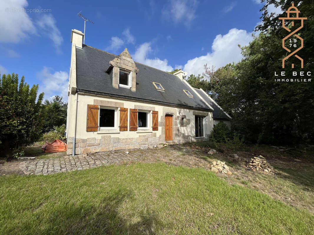 Maison à LARMOR-BADEN