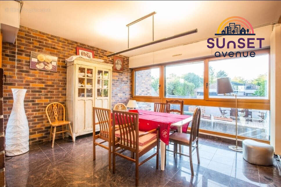 Maison à MONTMORENCY