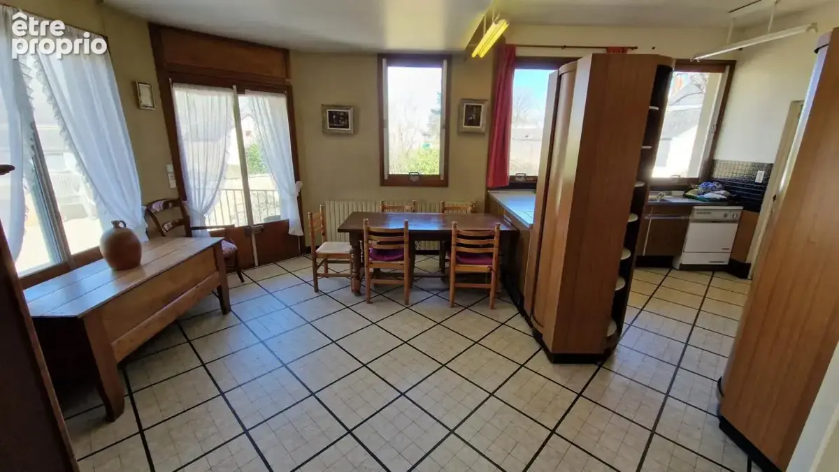 Maison 319 m² à La Chatre  - photo 10
