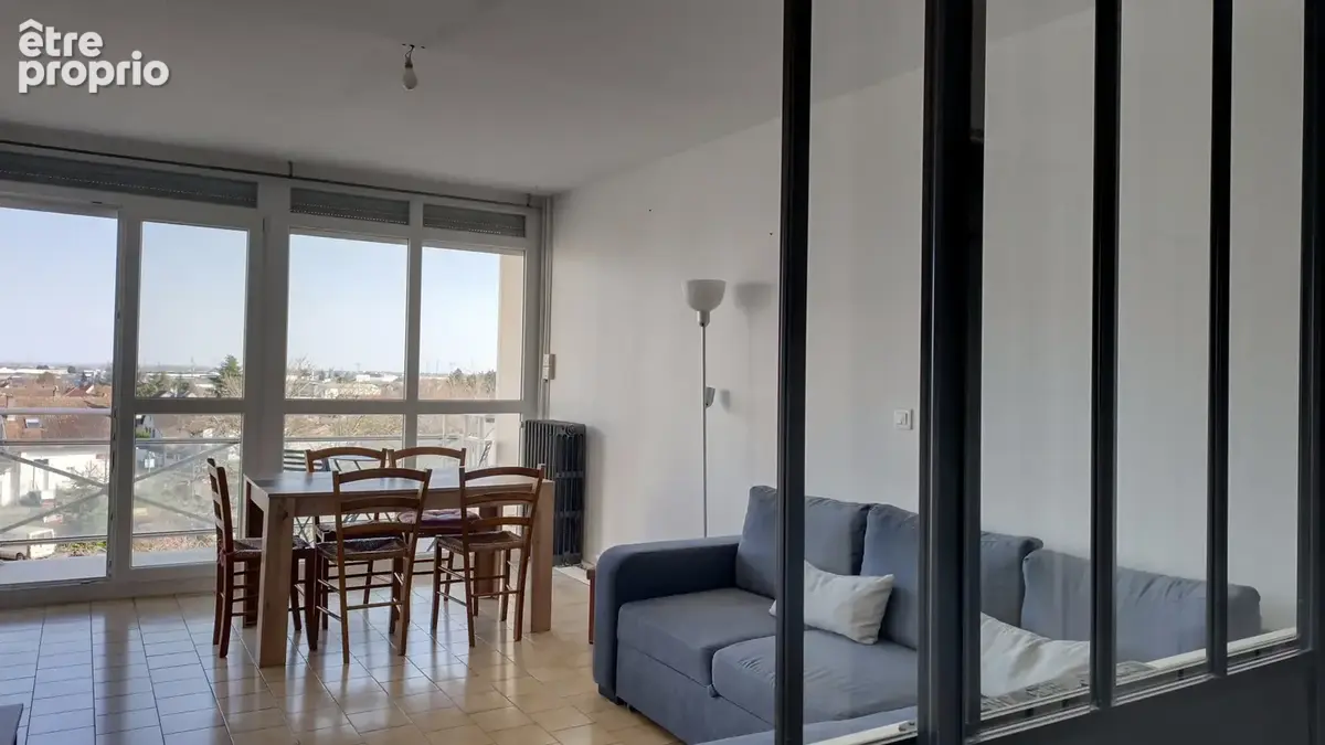 A vendre à Chenove, bel appartement T4 lumineux de 73 m2 avec balcon et cave - photo 2