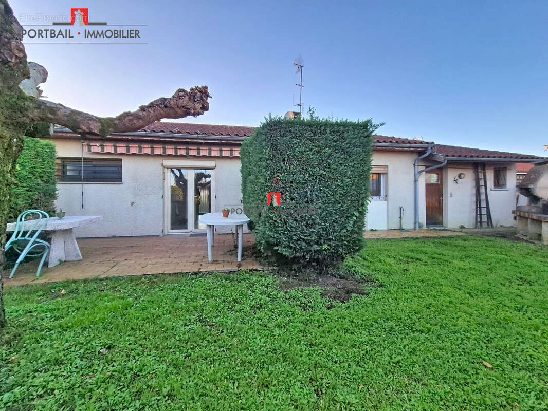 Maison à CARBON-BLANC