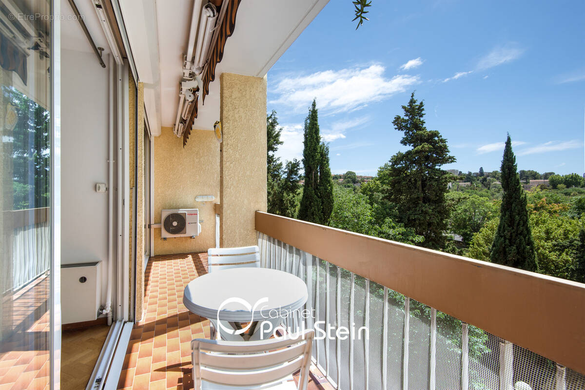 Appartement à MARSEILLE-14E