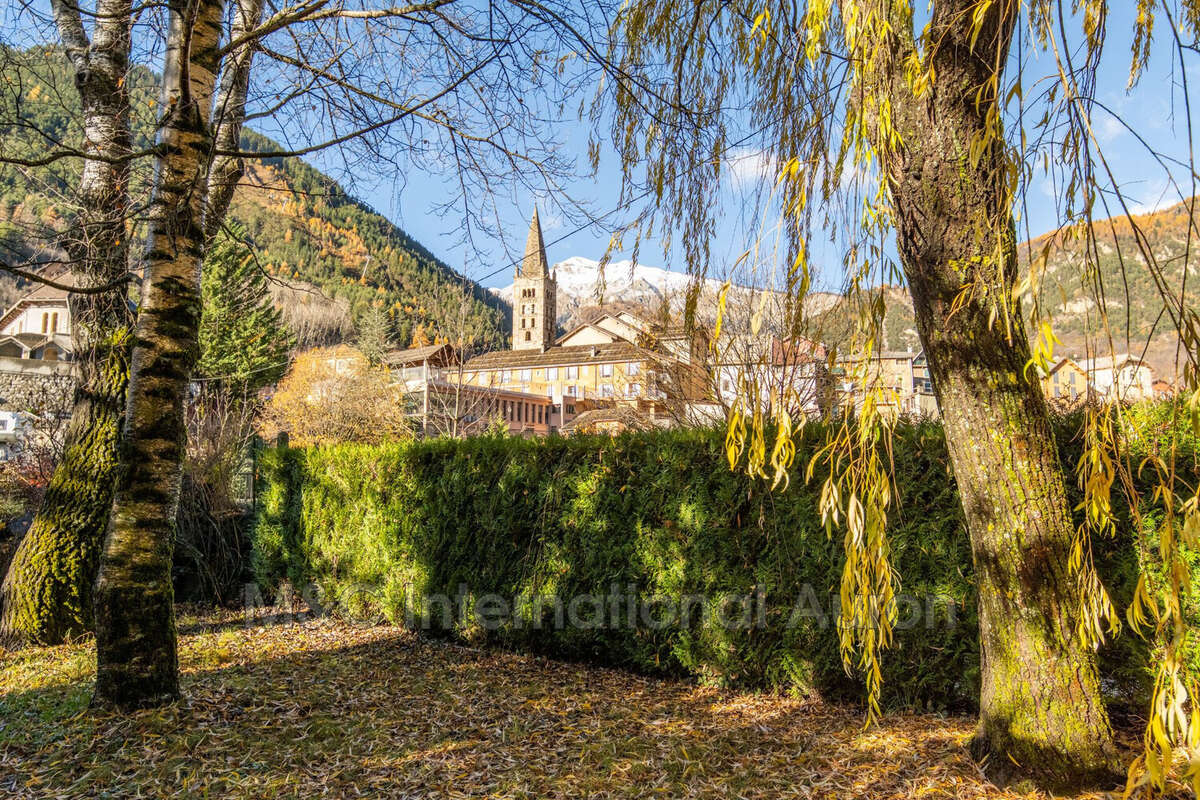 Appartement à SAINT-ETIENNE-DE-TINEE