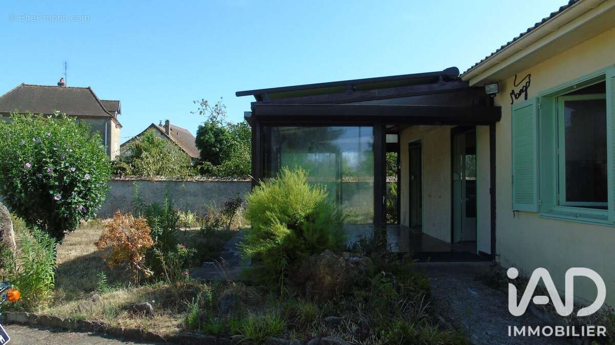 Maison 100 m² à Chambilly  - photo 2
