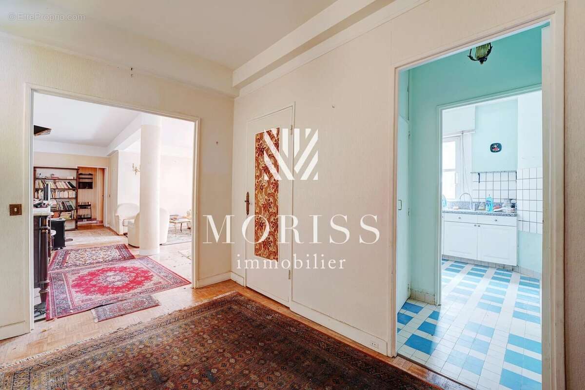 PARIS XVII - Ternes: Appartement 100m2 - 3 pièces 2 chambres - photo 8