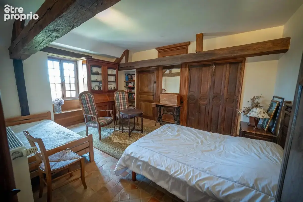 Logis avec parc boisé thurageau - photo 10