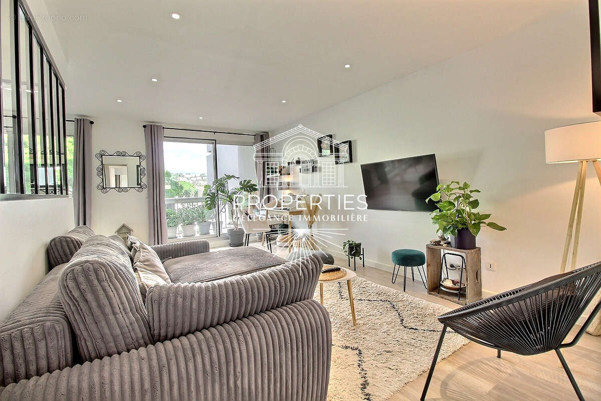 Appartement à LE LAVANDOU