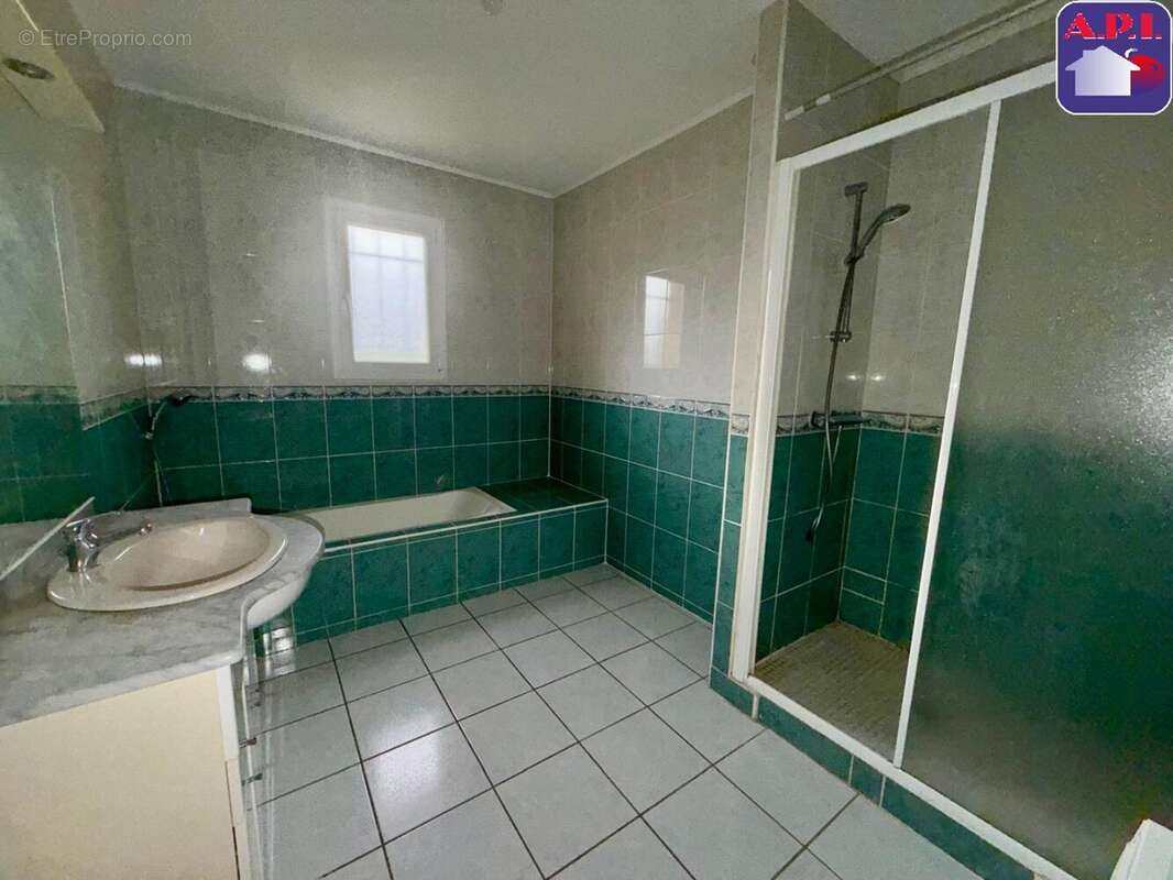 Maison 108 m² à Segura  - photo 10