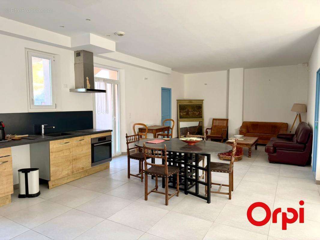 Maison à MARSEILLE-8E