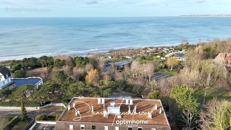 Appartement à DEAUVILLE