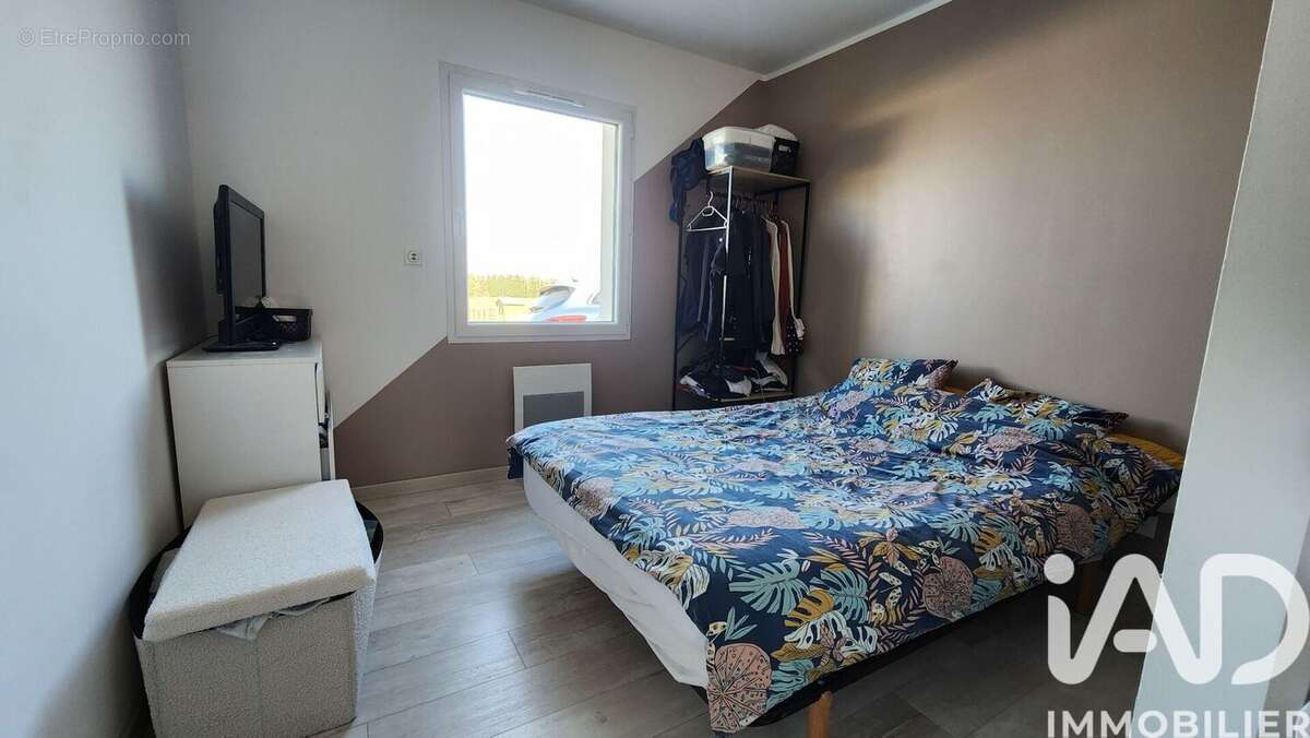 Photo 8 - Maison à COURS-DE-PILE