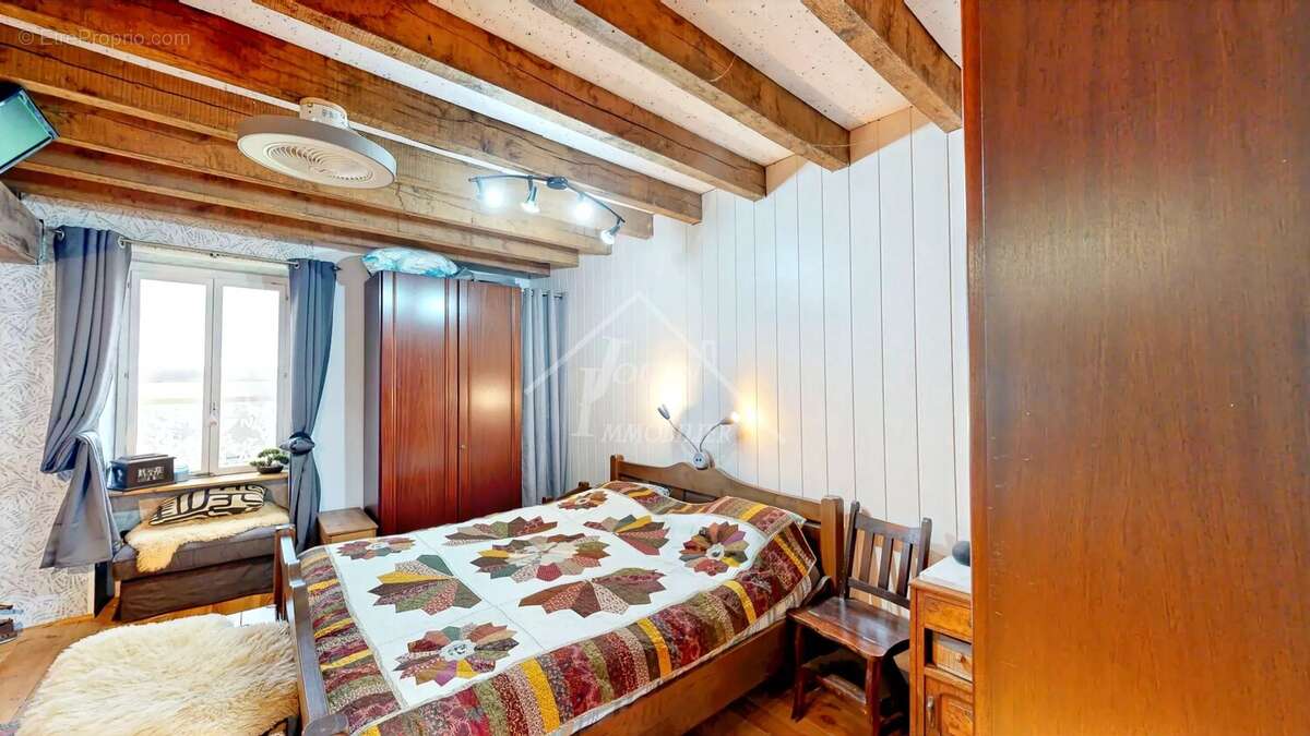 Maison à BOURBON-L'ARCHAMBAULT