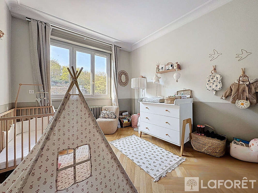 Appartement à CALUIRE-ET-CUIRE