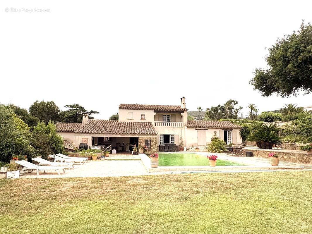 Maison à GRIMAUD
