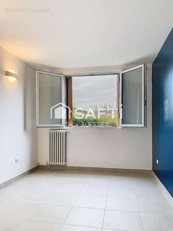 Photo 4 - Appartement à NOISY-LE-SEC