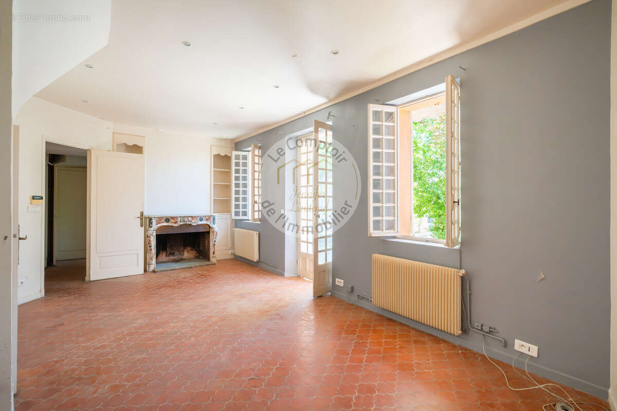 Maison à MARSEILLE-9E