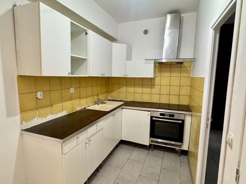 Appartement à MARSEILLE-2E