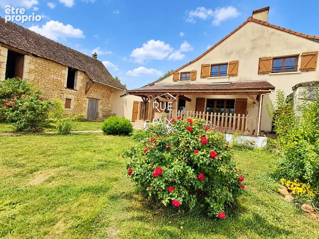 Maison à DANGE-SAINT-ROMAIN