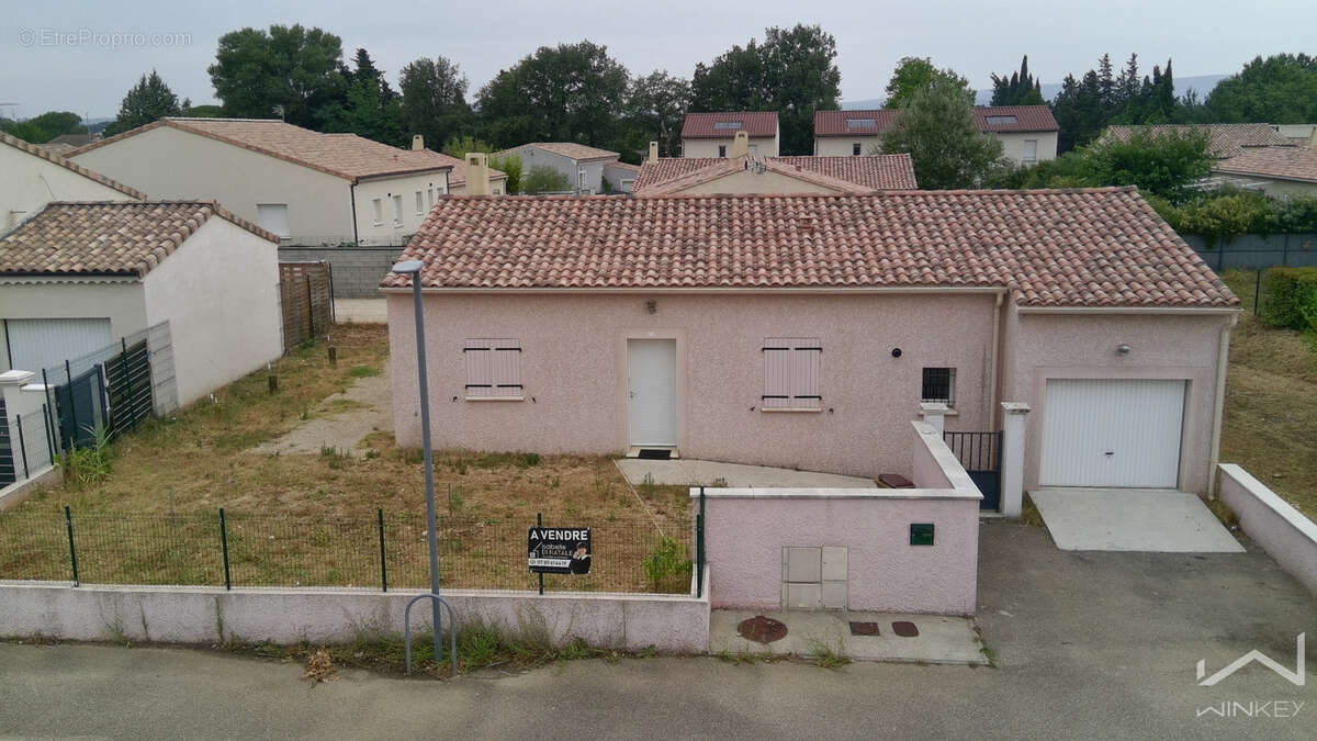 Exclusivité - pierrelatte - maison  plain pied 90m2 - 3 chambres - terrain 400 m2 - garage - photo 16