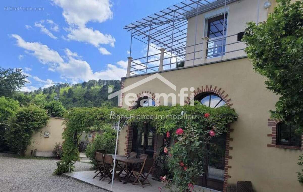 Maison à SAINT-AMBROIX