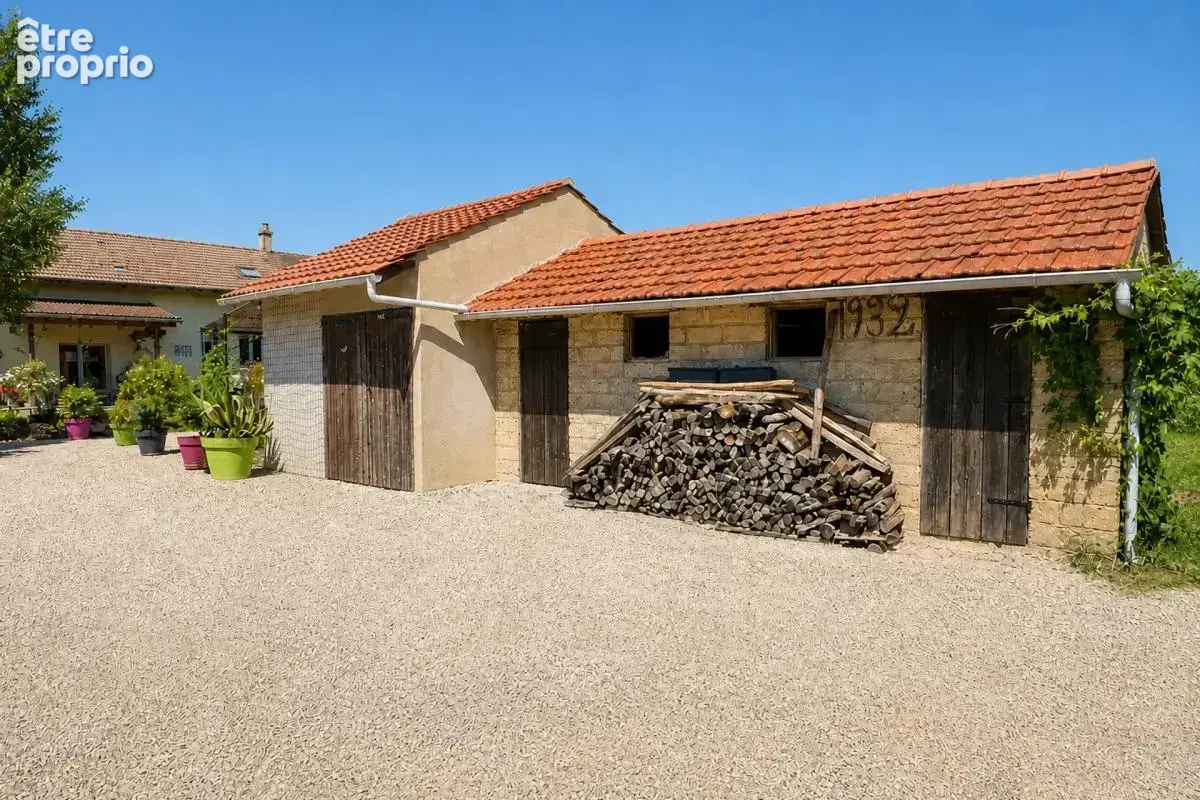 Maison de 6 pièces de 165 m² à La Truchère - photo 6