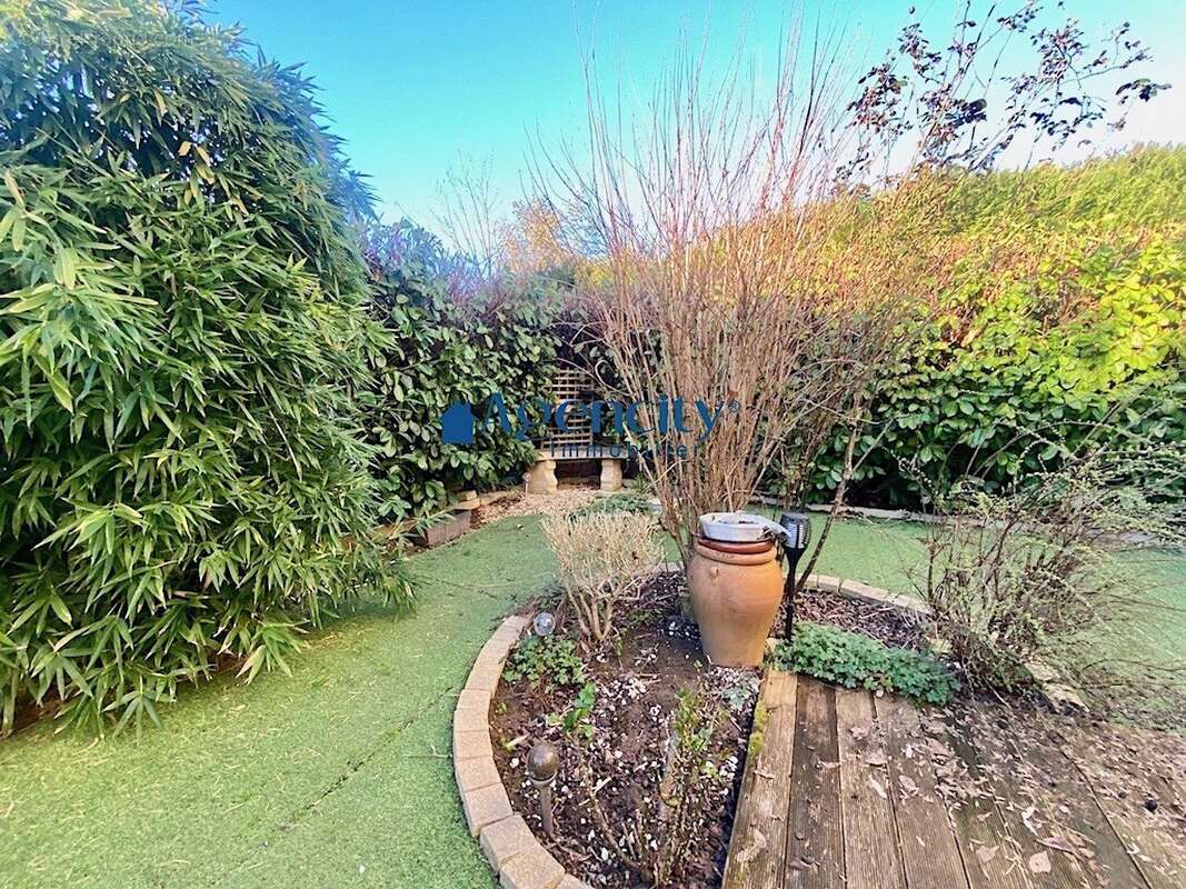 Cuisine - Appartement à BRIE-COMTE-ROBERT