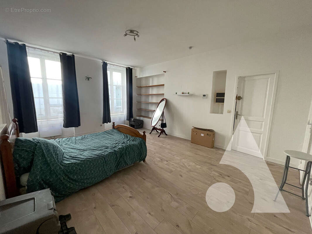 Maison à CREPY-EN-VALOIS