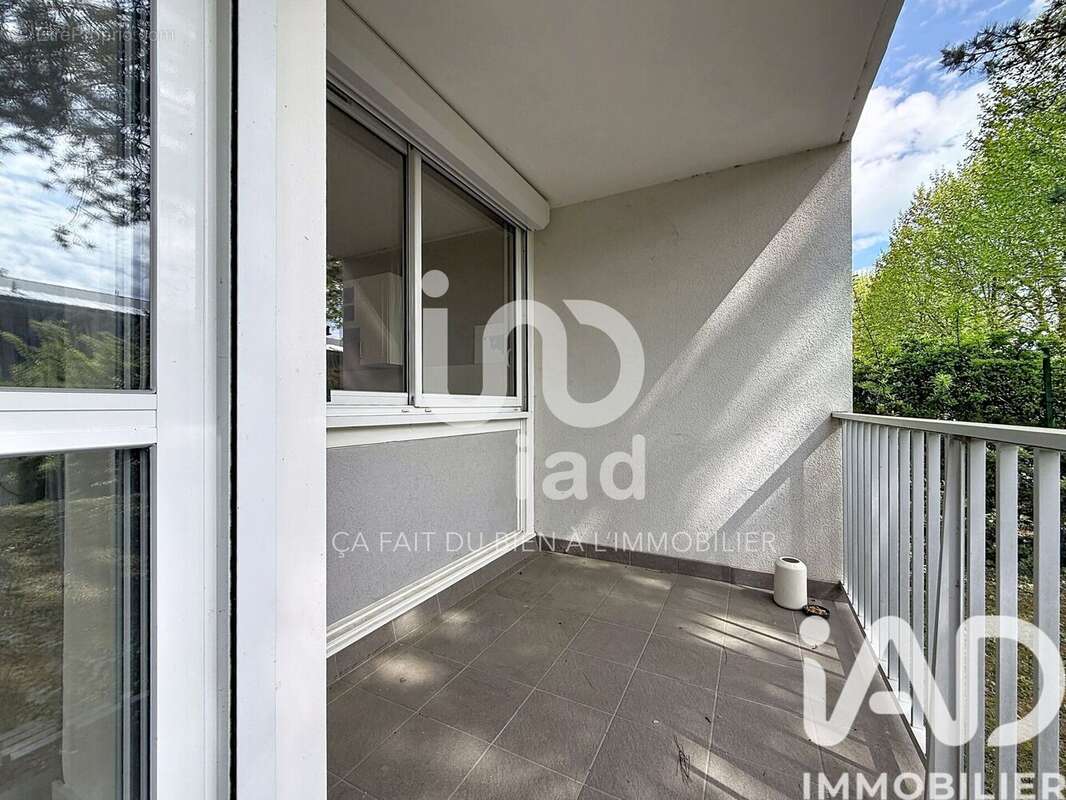 Photo 7 - Appartement à QUINCY-SOUS-SENART
