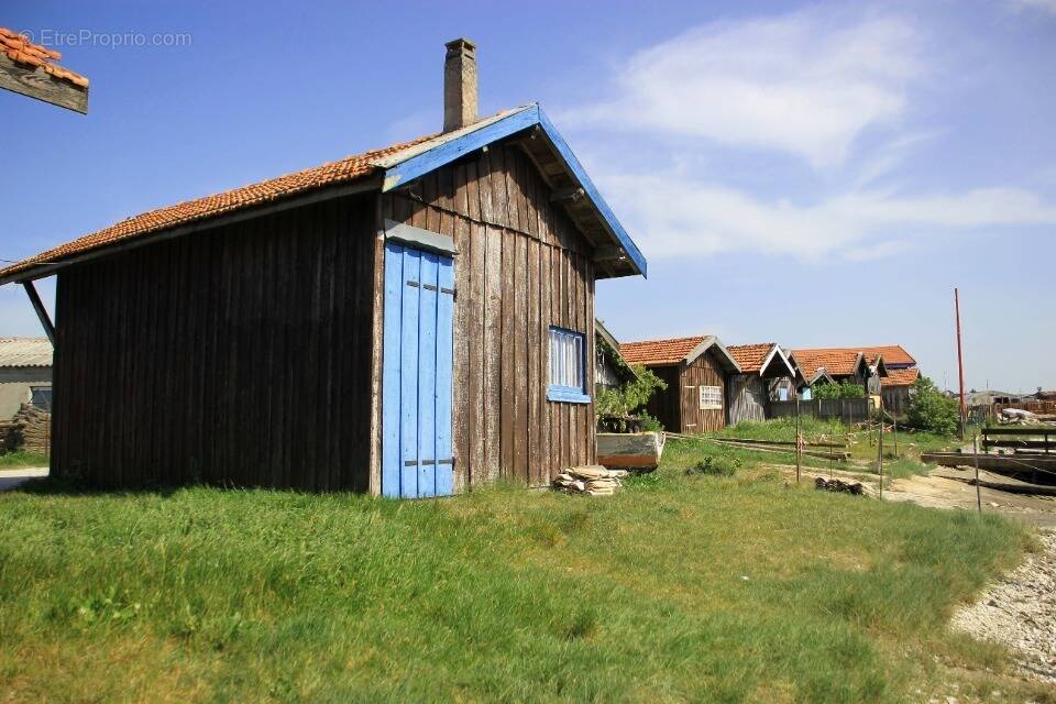 Terrain à GUJAN-MESTRAS