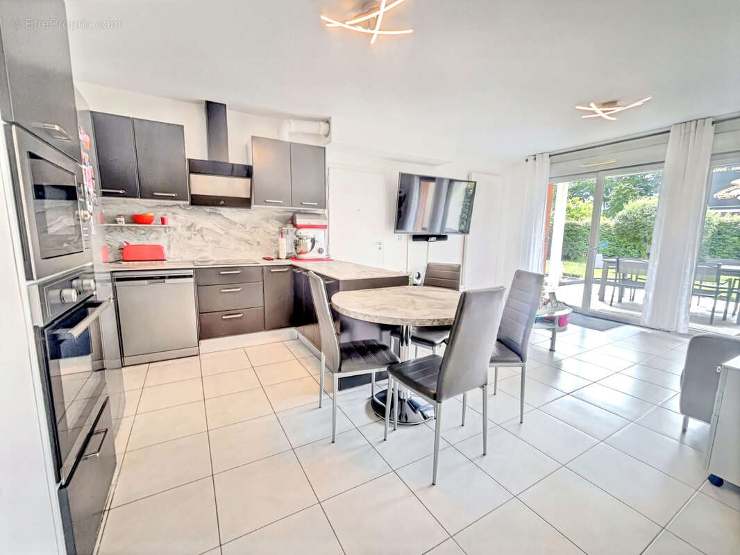 Appartement à AIX-LES-BAINS
