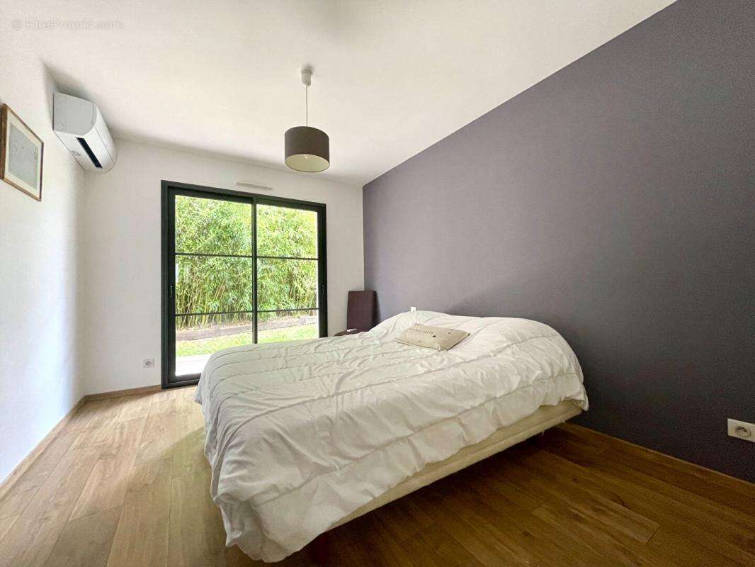 Maison Contemporaine Saint Jean D Illac 4 pièce(s) 119 m2 - photo 13