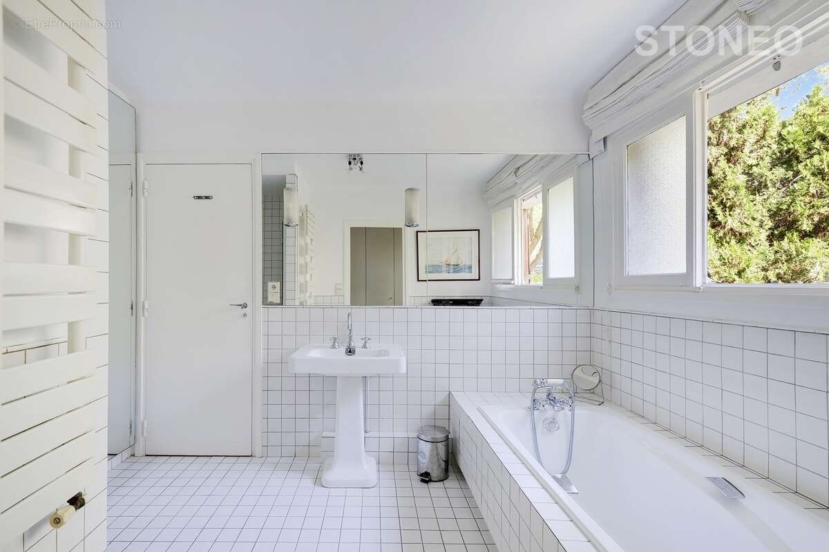 Appartement à BOULOGNE-BILLANCOURT