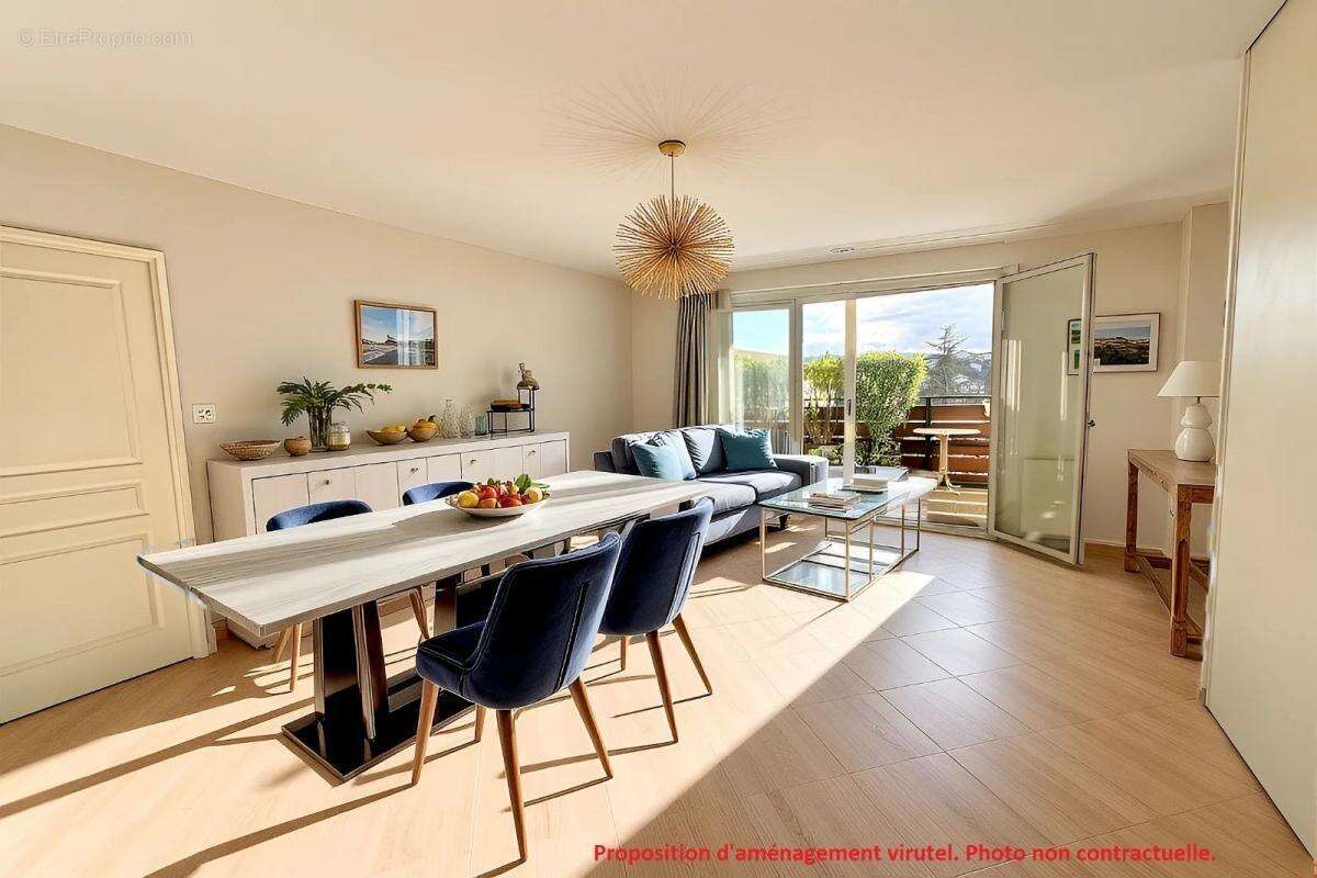 Appartement à L'ARBRESLE
