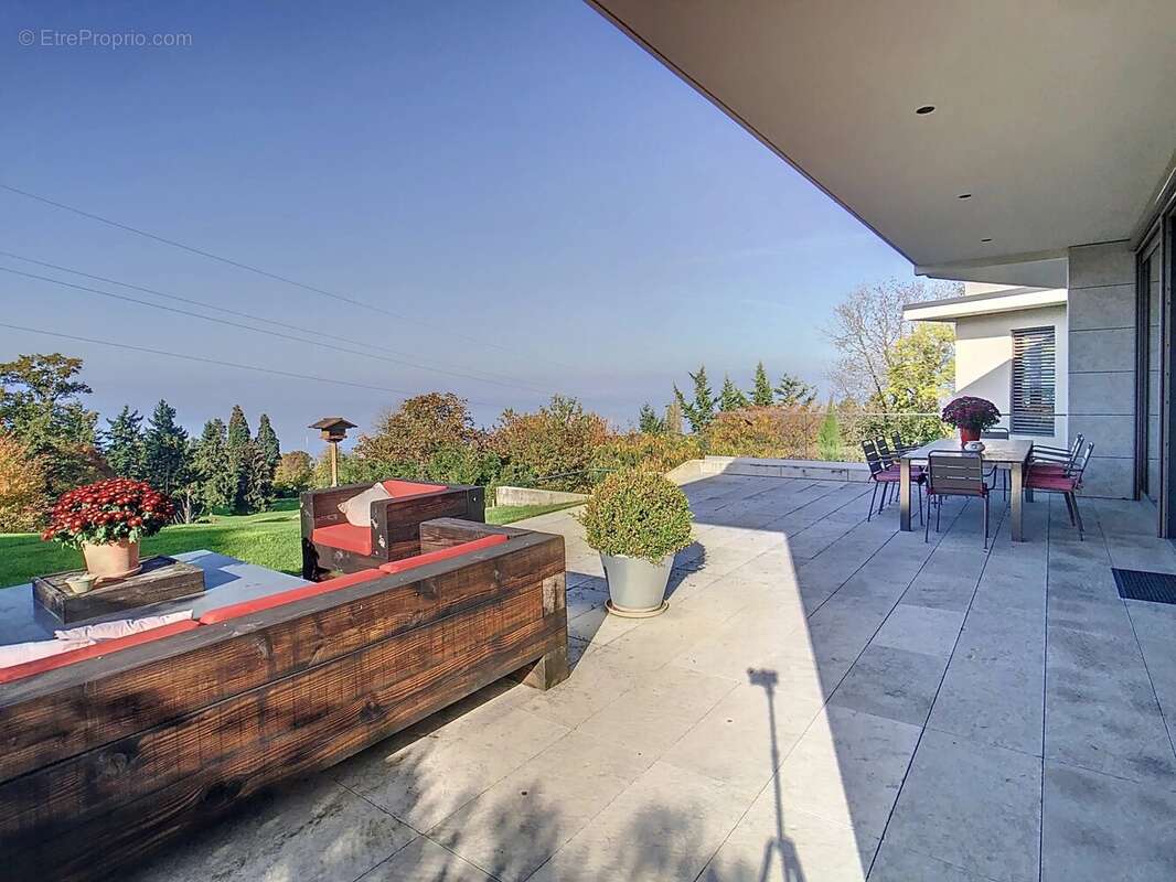 Maison à EVIAN-LES-BAINS