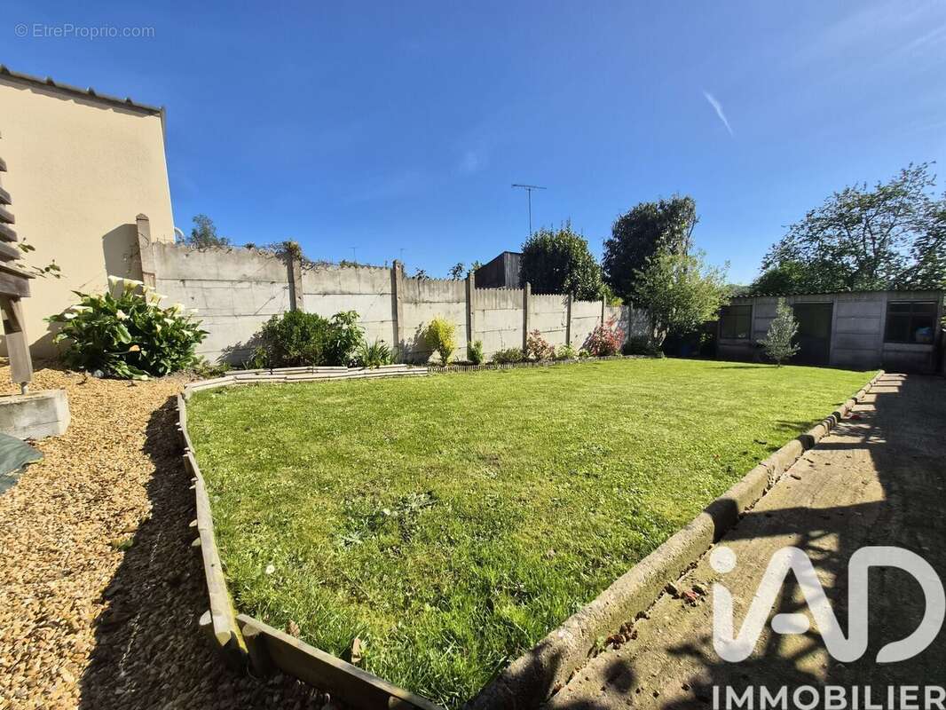 Photo 3 - Appartement à FOUGERES