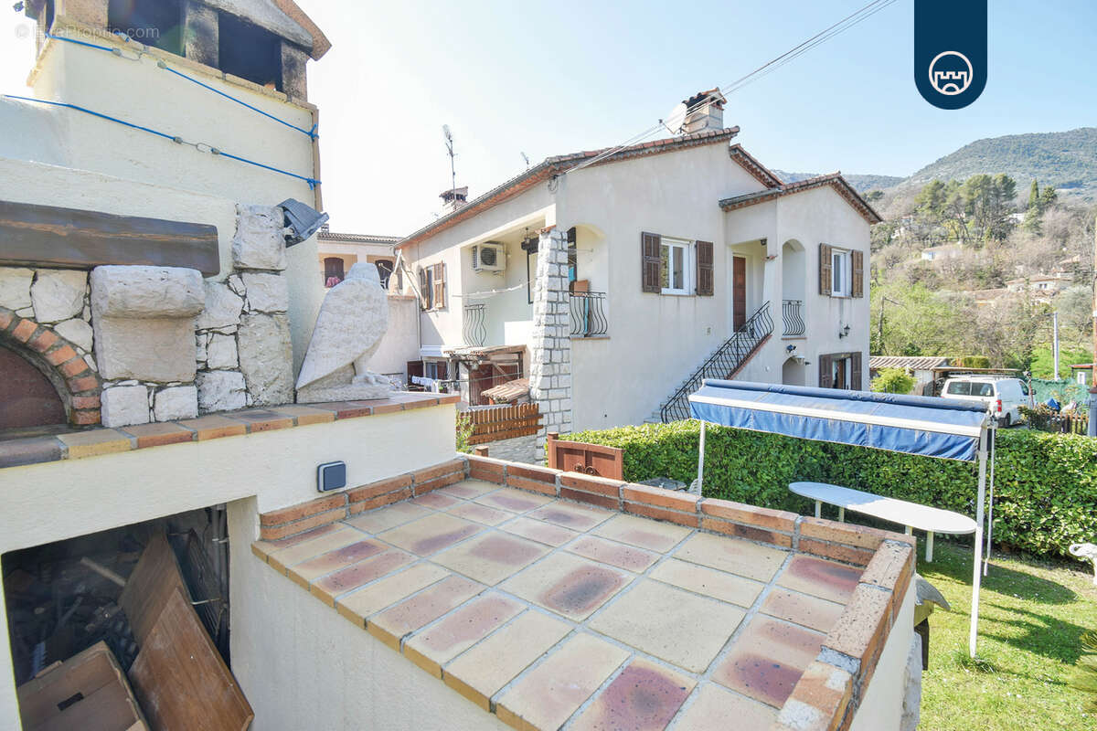 Appartement à SAINT-JEANNET